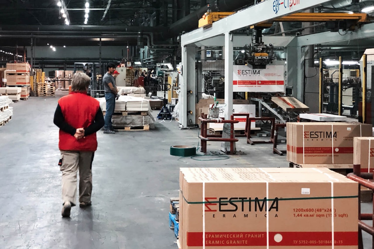 Estima.jpg